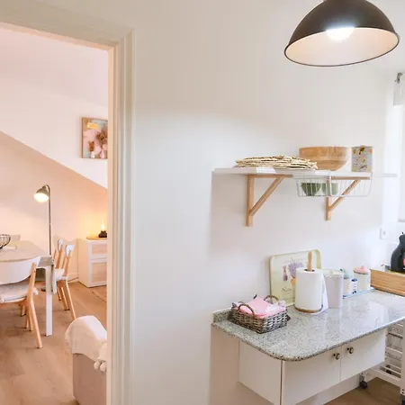 Sear Areas Apartment *